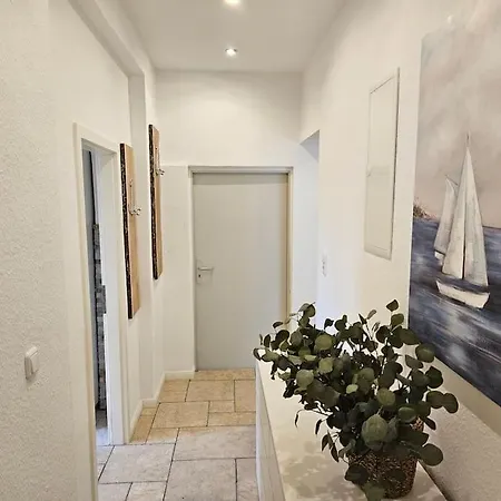 アパート White Line *