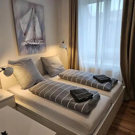 アパート White Line キール