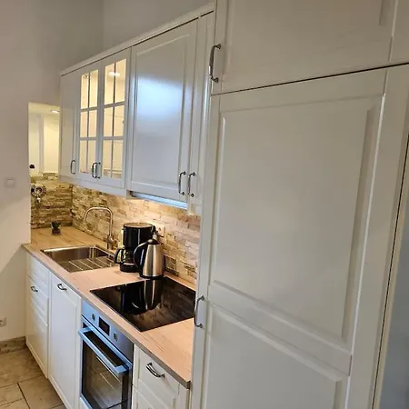 White Line アパート